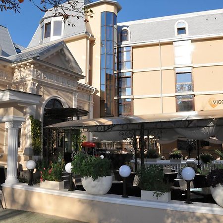 Vigo Grand Hotel Ploiesti Exterior photo